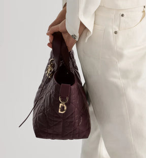 Bolsa Dior Toujours média